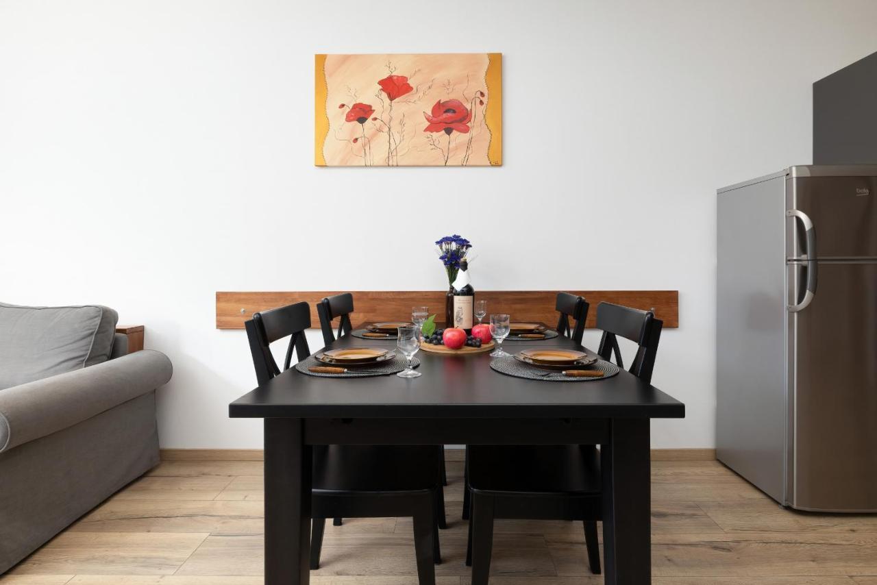 Apartamenty Wisniowy Sad By Noclegi Renters Kolobrzeg Exterior photo